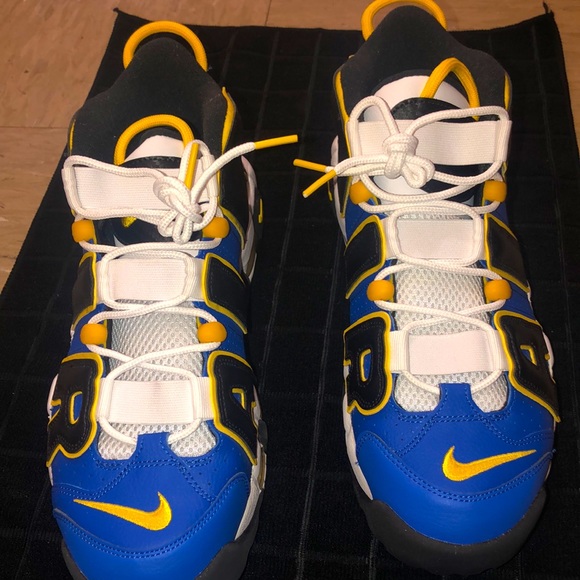 Air more uptempo ( stockX verified green tag )